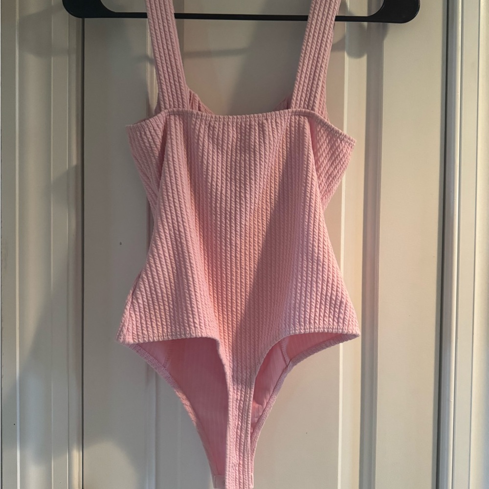 Pink Ribbed bodysuit - Picture 3 of 4